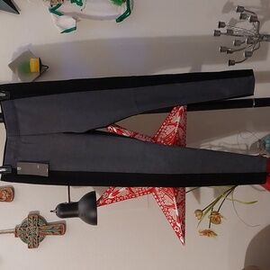 Black and gray color block leggings